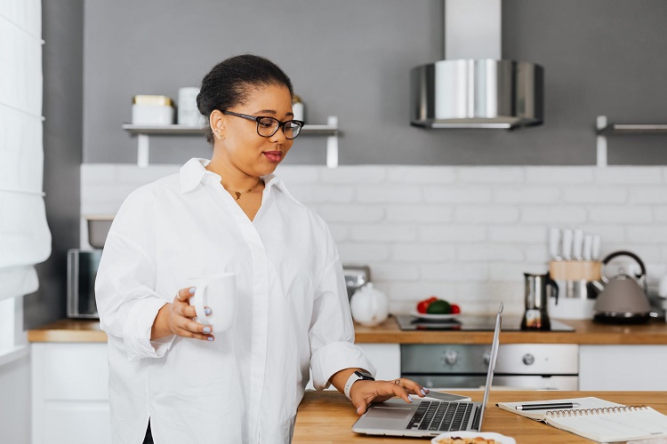 why-should-we-sell-print-on-demand-kitchenware
